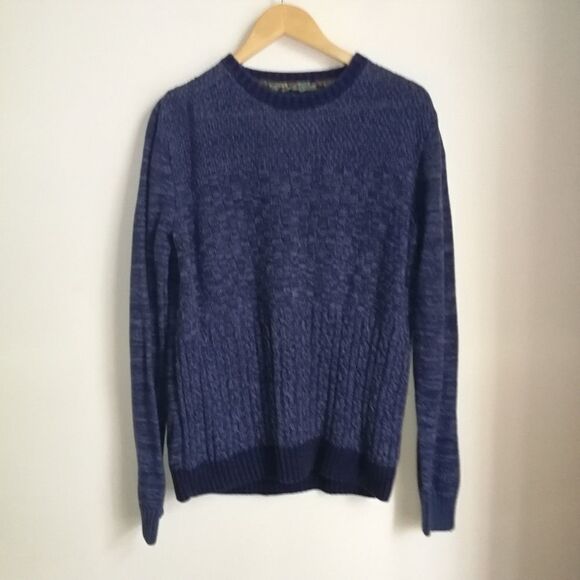Men URBAN OUTFITTERS / KOTO Blue Cable Knit Cotton Crenwneck Sweater Size Medium - Picture 2 of 13